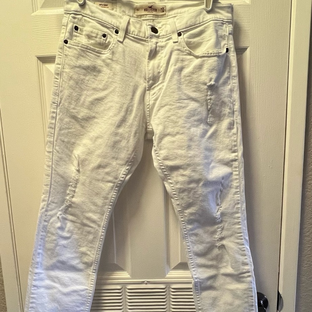 Hollister, White Ripped Jeans, Super Skinny, Epic Flex, Size Men’s W31 L30.